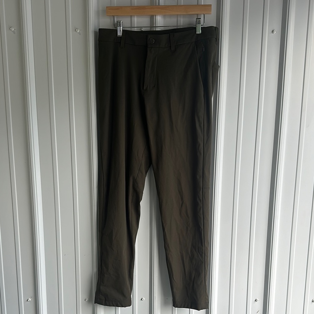 Lululemon Athletica Green Chinos Straight Leg